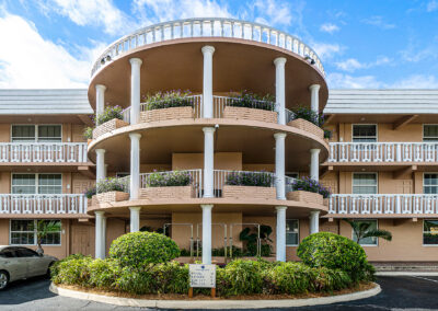 Coconut Bay Resort Building 1 - Ft Lauderdale, Florida