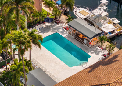 Coconut Bay Resort Pool & Hot Tub - Ft Lauderdale, Florida